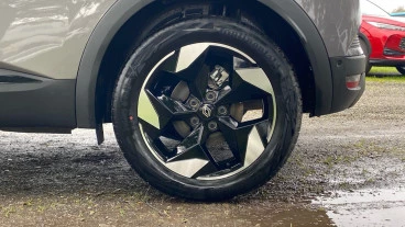 Renault Captur techno Eco-G 100cv (74 kW)