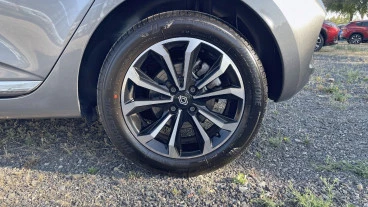 Renault Clio techno Eco-G 100cv (74kW)