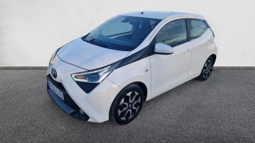 Toyota Aygo 1.0 70 x-play