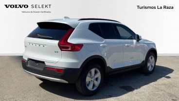 Volvo XC40 2.0 B3 G Essential Auto