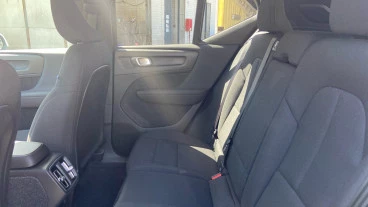 Volvo XC40 2.0 B3 G Essential Auto