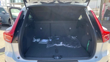 Volvo XC40 2.0 B3 G Essential Auto