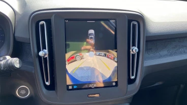 Volvo XC40 2.0 B3 G Essential Auto