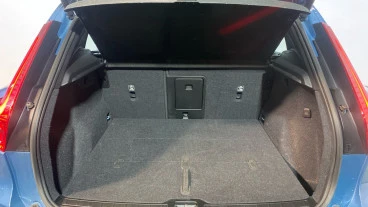 Volvo XC40 2.0 B3 G Core Auto
