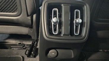 Volvo XC40 2.0 B3 G Core Auto