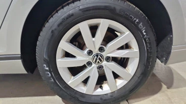 Volkswagen Passat Variant Business 2.0 TDI 110kW