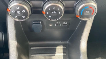 Renault Clio Evolution TCe 90 (67kw)