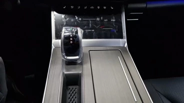 EBRO S400 1.5 DHE HEV Excellence CVT