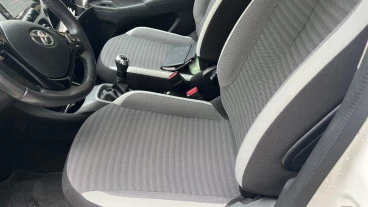 Toyota Aygo 1.0 70 x-cite JBL