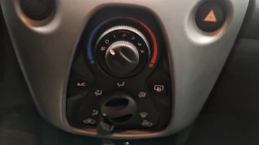 Toyota Aygo 1.0 70 x-cite JBL