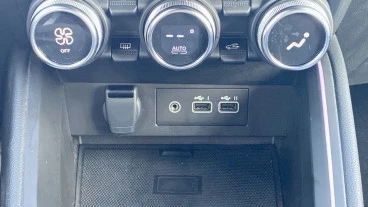 Renault Clio techno Eco-G 100cv (74kW)