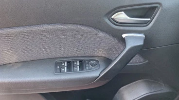 Renault Captur techno Eco-G 100cv (74 kW)