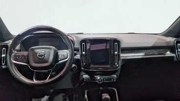 Volvo XC40 1.5 T3 Momentum Core