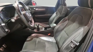 Volvo XC40 1.5 T3 Momentum Core