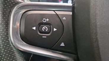 Volvo XC40 1.5 T3 Momentum Core