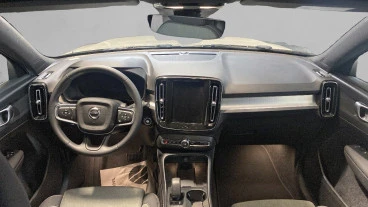 Volvo XC40 2.0 B3 G Core Auto