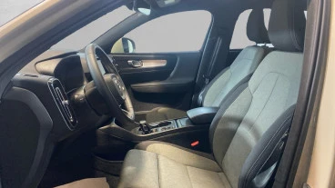 Volvo XC40 2.0 B3 G Core Auto