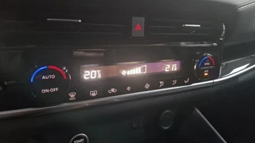 Nissan Qashqai DIG-T 116kW Xtronic N-Connecta