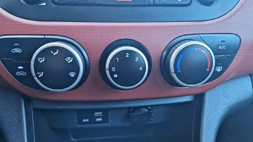 Hyundai i10 1.0 Tecno