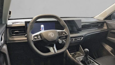 MG HS 1.5T MANUAL LUXURY