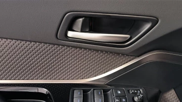 Toyota C-HR 2.0 180H Kaji Edition