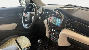 MINI COOPER 5 PUERTAS