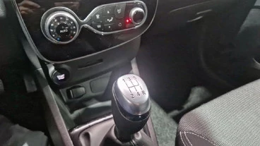 Renault Clio Zen TCe 66kW (90CV) -18