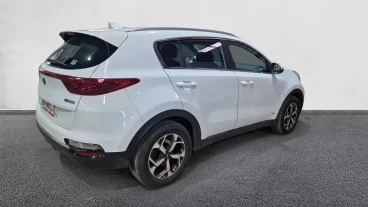 Kia Sportage 1.6 MHEV Business 100kW (136CV) 4x4