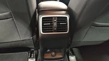Kia Sportage 1.6 MHEV Business 100kW (136CV) 4x4
