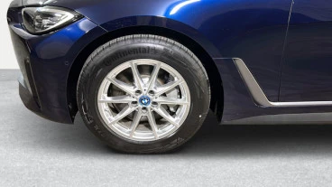 BMW i4 eDrive40