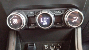 Renault Captur techno TCe 67kW (90CV)