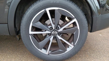 Nissan Qashqai DIG-T 103kW N-Connecta