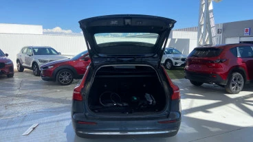Volvo V60 2.0 T6 AWD Recharge Core Auto