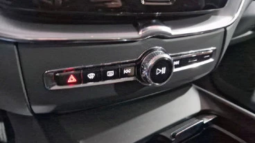 Volvo XC60 2.0 B4 D AWD Momentum Pro Auto