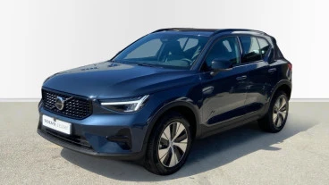 Volvo XC40 2.0 B3 G Plus Dark Auto