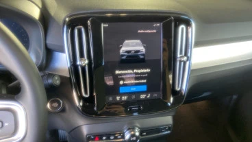 Volvo XC40 2.0 B3 G Plus Dark Auto