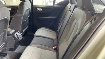 Volvo XC40 2.0 B3 G Core Auto