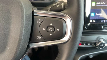 Volvo XC40 2.0 B3 G Core Auto