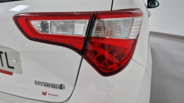 Toyota Yaris 1.5 100H Active Tech
