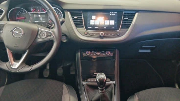 Opel Grandland X 1.2 Turbo Design Line