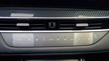 EBRO S700 1.6 TGDI Luxury 7 DCT