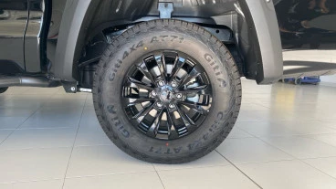 Foton Tunland V9 4WD 8AT ULTRA