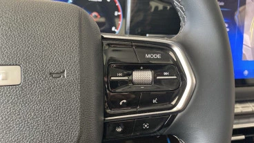 Foton Tunland V9 4WD 8AT ULTRA