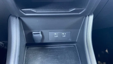 Renault Captur techno Eco-G 100cv (74 kW)
