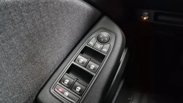 Renault Clio techno Eco-G 100cv (74kW)