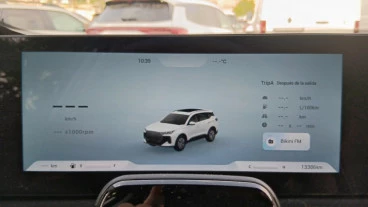 EBRO S700 1.6 TGDI Luxury 7 DCT