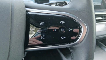 EBRO S700 1.6 TGDI Luxury 7 DCT