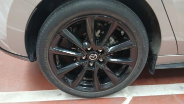 Mazda3 2.0 e-SKYACTIV-G 88KW HOMURA