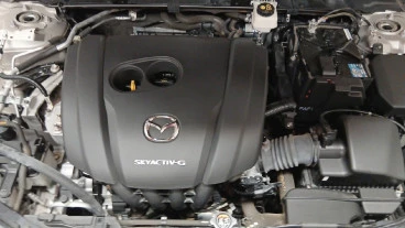 Mazda3 2.0 e-SKYACTIV-G 88KW HOMURA