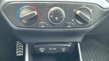 Hyundai Bayon 1.0 TGDI 74kW (100CV) 48V Maxx